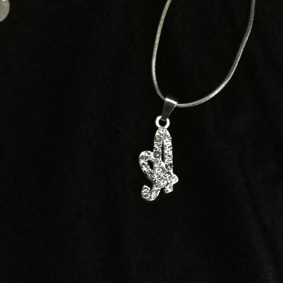 Claire's adjustable 16"to 19" initial A necklace - Picture 2 of 4